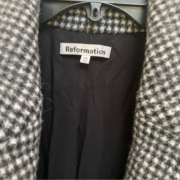 Reformation check pattern heavyweight coat women’s size XS wool blend - Picture 5 of 10